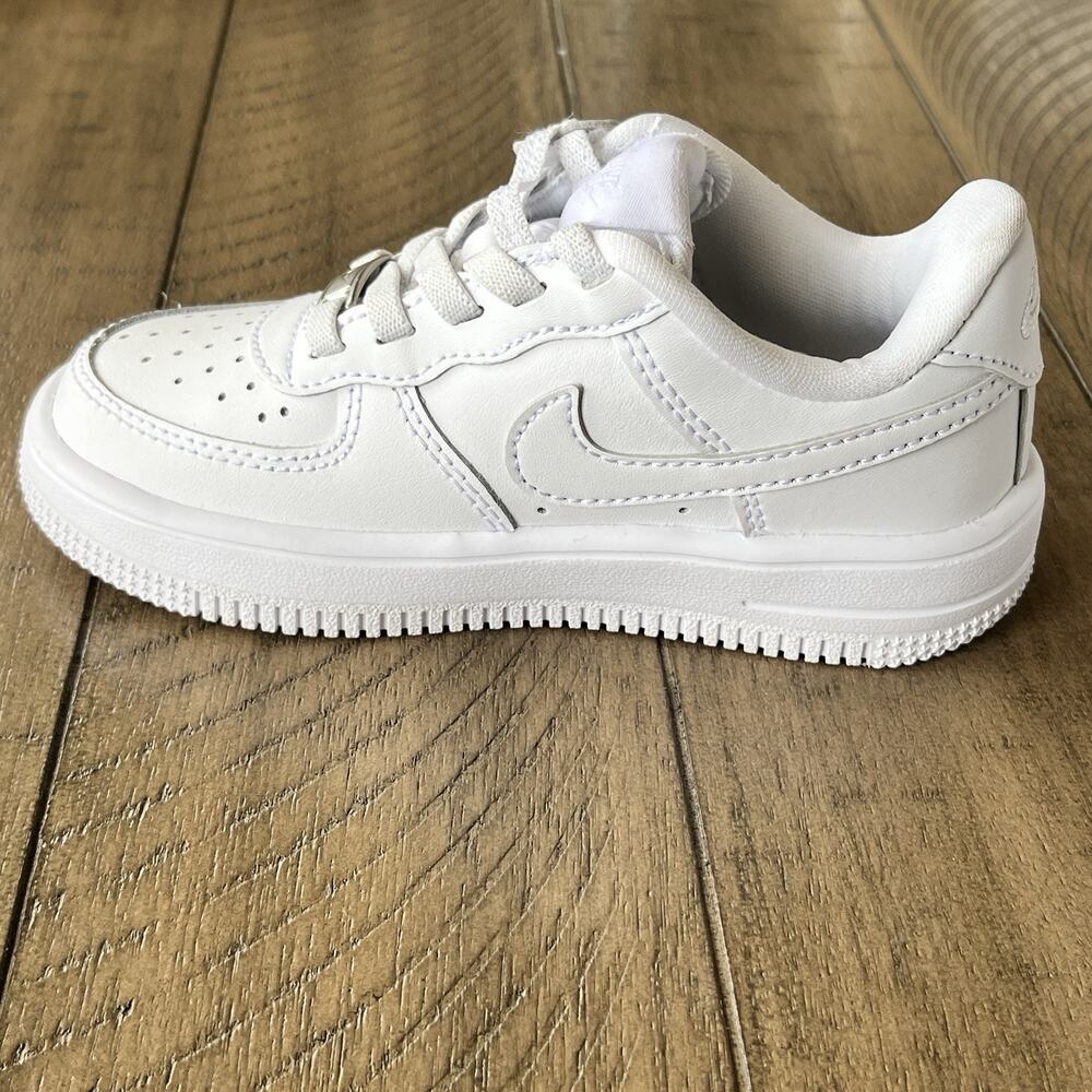 Nike Force 1 Low EasyOn PS White Sneakers US 9C Unisex Kids FN0237-111 Excellent - Picture 2 of 11